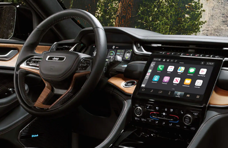 2024 Jeep Grand Cherokee steering wheel and dashboard 